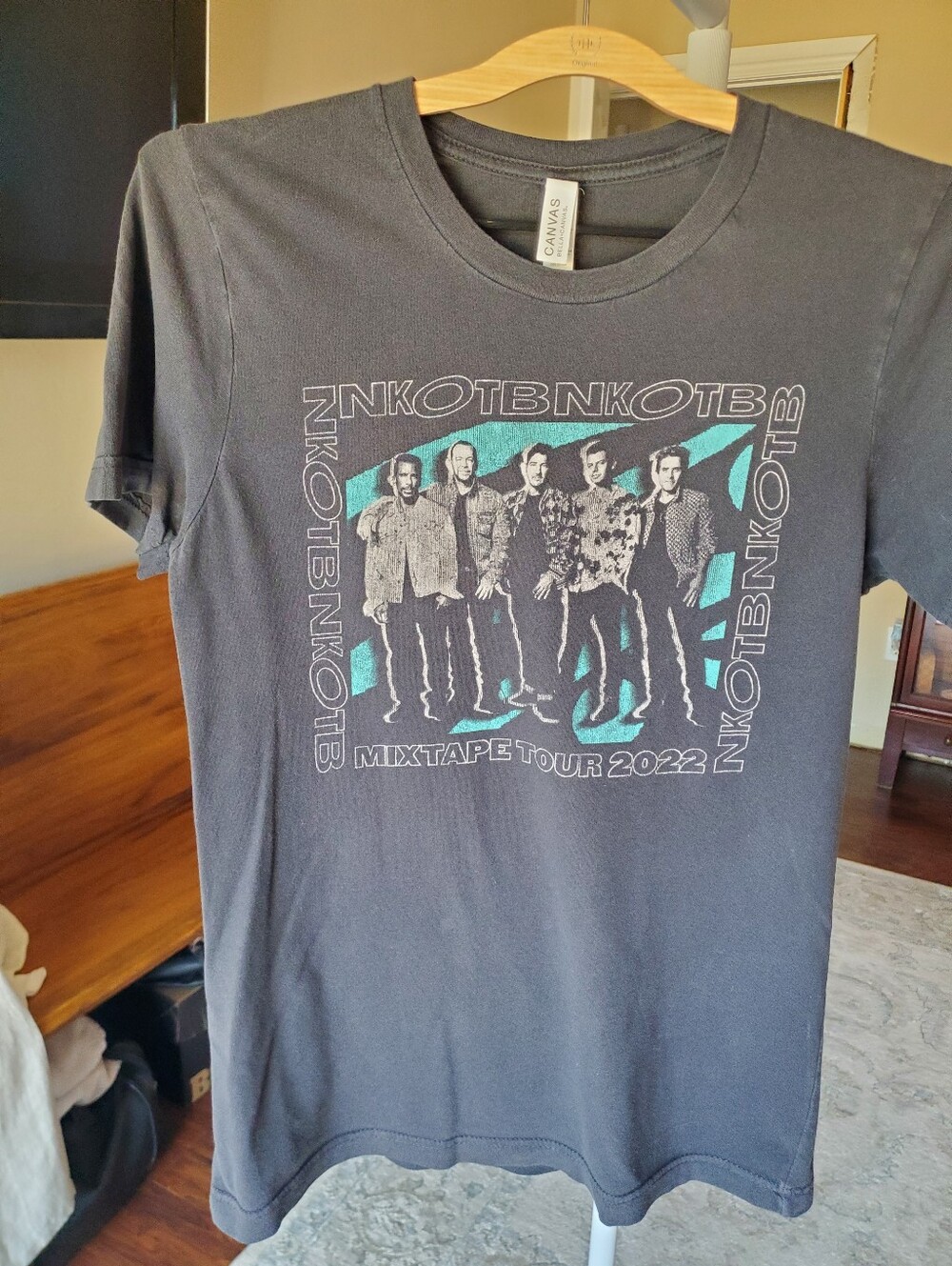 New Kids On The Block concert tee size small